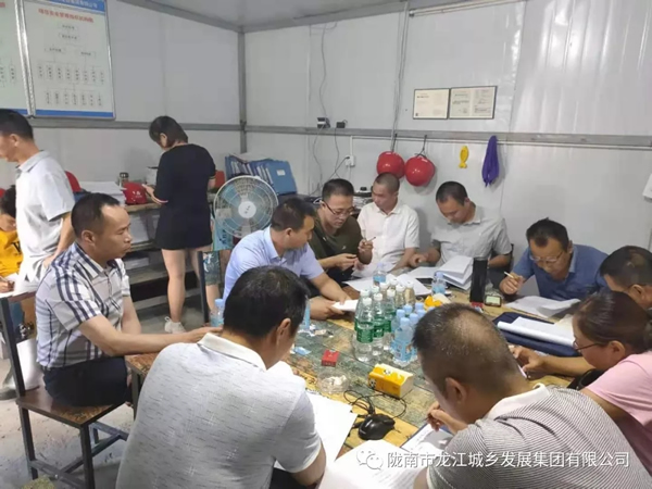 龍江·雙子座商住小區(qū)項目順利通過主體結(jié)構(gòu)驗(yàn)收