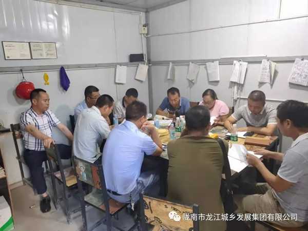 龍江·雙子座商住小區(qū)項目順利通過主體結(jié)構(gòu)驗(yàn)收