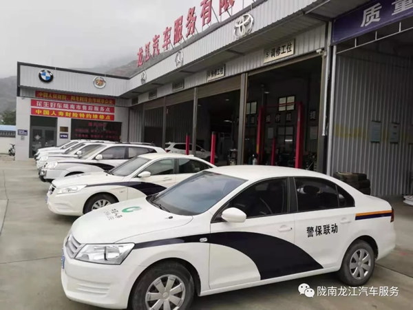 金錘鈑金，銀槍噴漆！龍江汽修值得信賴！