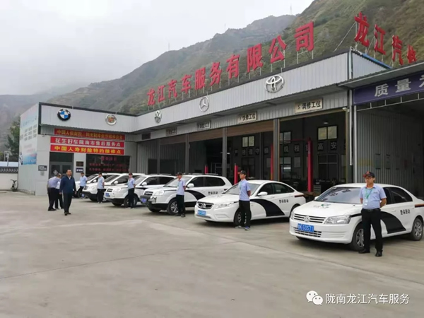 金錘鈑金，銀槍噴漆！龍江汽修值得信賴！