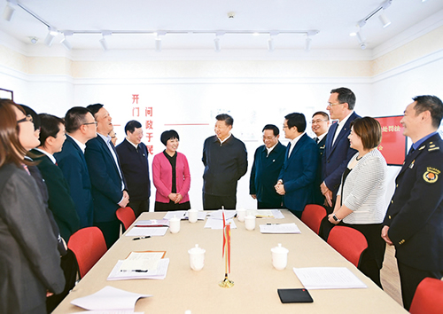 習近平：堅持、完善和發(fā)展中國特色社會主義國家制度 與法律制度